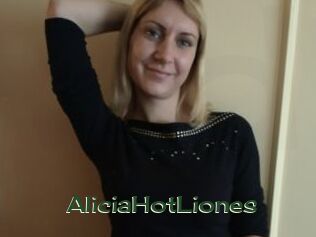 AliciaHotLiones