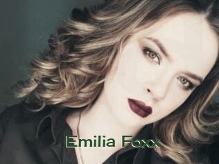 Emilia_Foxx