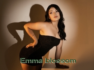 Emma_blossom