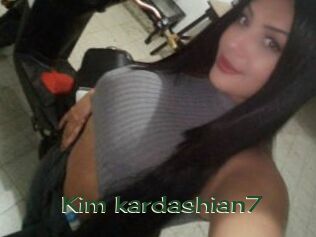 Kim_kardashian7