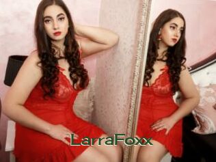 LarraFoxx
