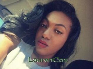 Lauren_Cox