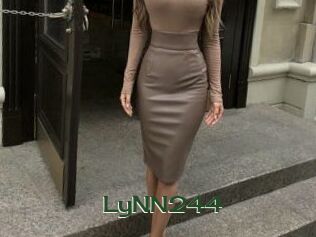 LyNN244