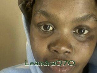 Leandra070