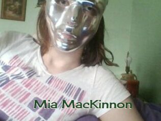 Mia_MacKinnon