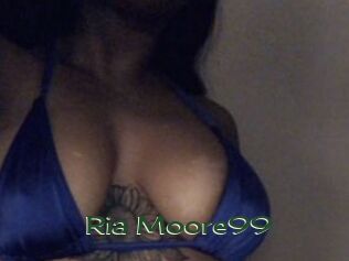 Ria_Moore99