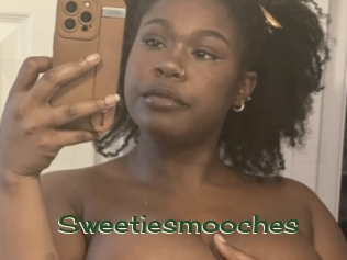 Sweetiesmooches