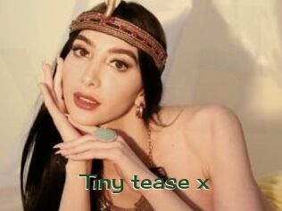 Tiny_tease_x