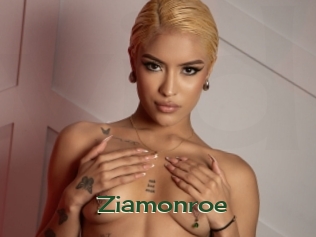ziamonroe Vidéos Kochonnes